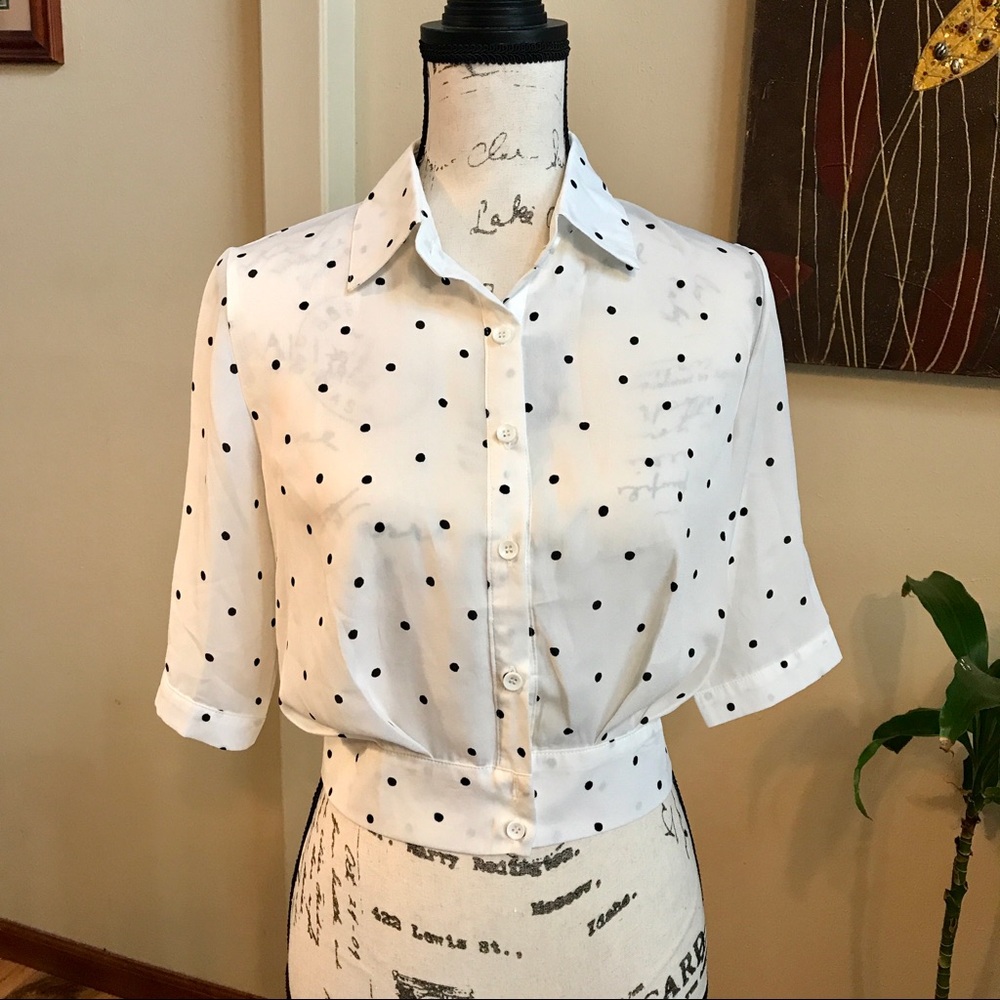 Polka dot cropped button down blouse